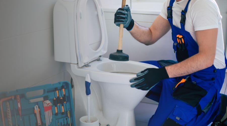 sewer line plumber in Earlimart, CA